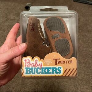 Baby buckers shoes size 4